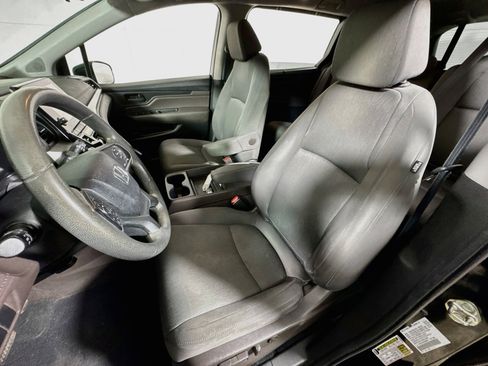 Used 2020 Honda Odyssey EX image 13