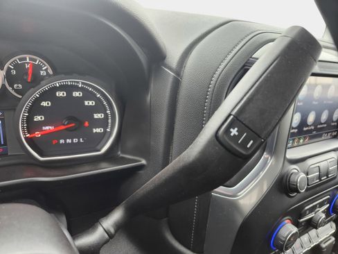 Used 2021 Chevrolet Silverado 1500 LT w/ Convenience Package II image 12