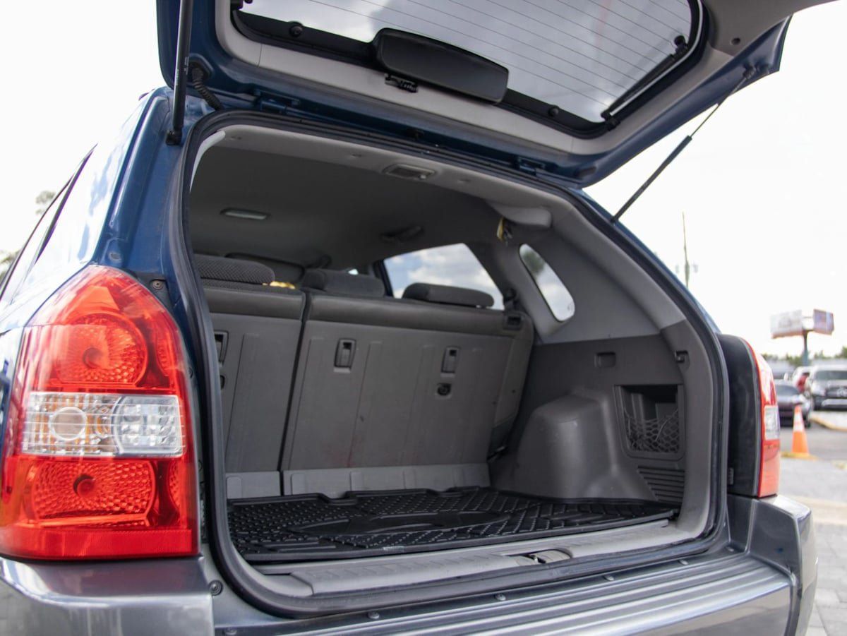 Used 2006 Hyundai Tucson Limited FWD image 11