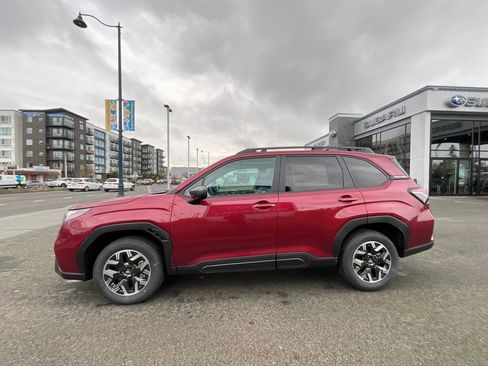 New 2026 Subaru Forester Premium image 5