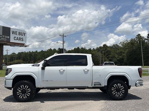 Used 2020 GMC Sierra 2500 AT4 w/ AT4 Premium Package AWD/4WD image 3