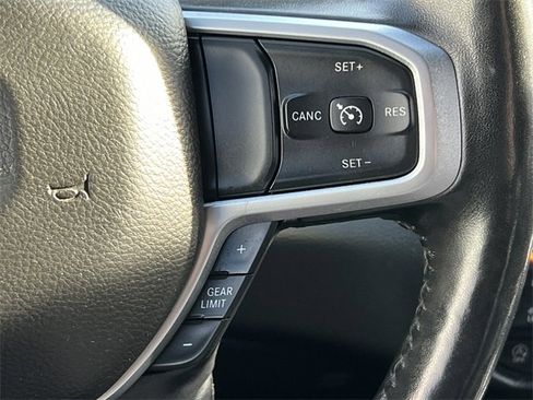 Used 2019 RAM 1500 Big Horn image 23