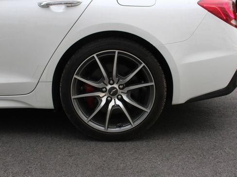 Used 2021 Genesis G70 2.0T Sport RWD image 10
