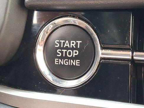 Used 2022 Mitsubishi Outlander SEL image 28