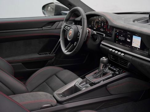 Used 2026 Porsche 911 GT3 image 3