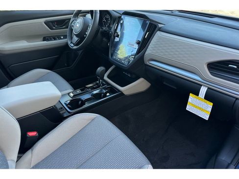 Used 2026 Subaru Forester Premium AWD/4WD image 16