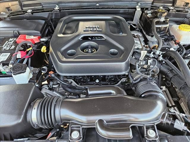 Used 2019 Jeep Wrangler Unlimited Rubicon AWD/4WD image 23