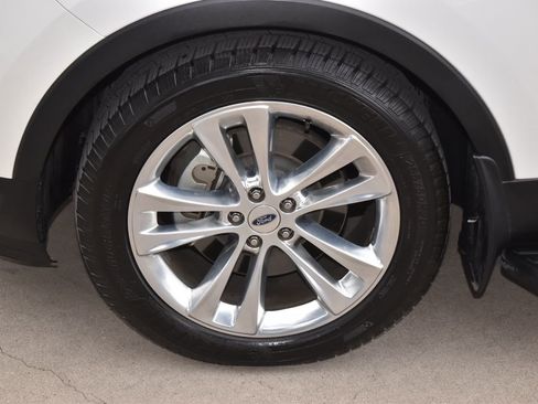 Used 2018 Ford Explorer Limited w/ Equipment Group 301A image 41