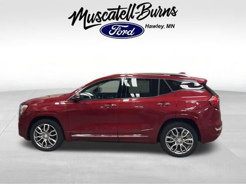 Used 2023 GMC Terrain Denali AWD/4WD image 4