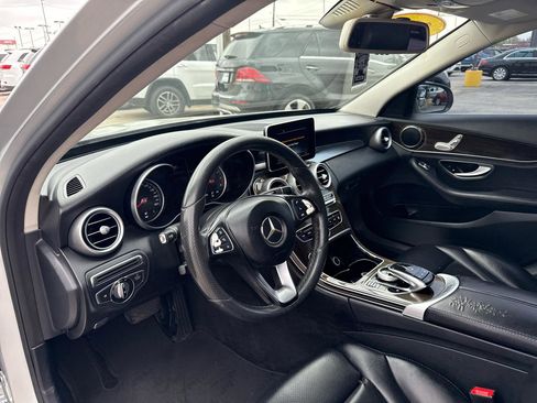 Used 2015 Mercedes-Benz C 300 Sedan image 8