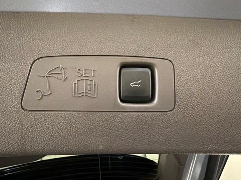Used 2022 Lincoln Corsair AWD w/ Premium Package image 40