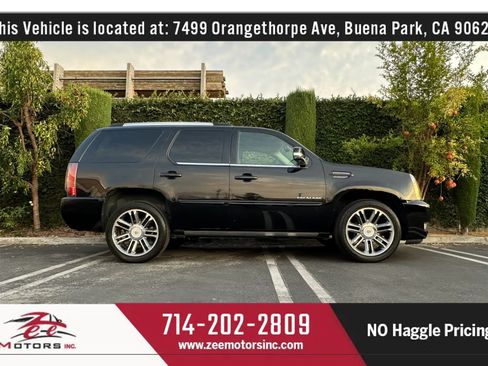 Used 2013 Cadillac Escalade Premium AWD/4WD image 6