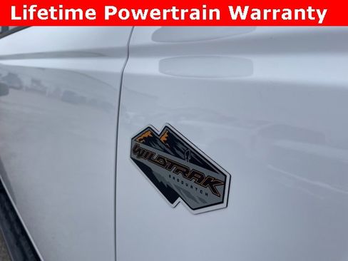 Used 2024 Ford Bronco Wildtrak image 12