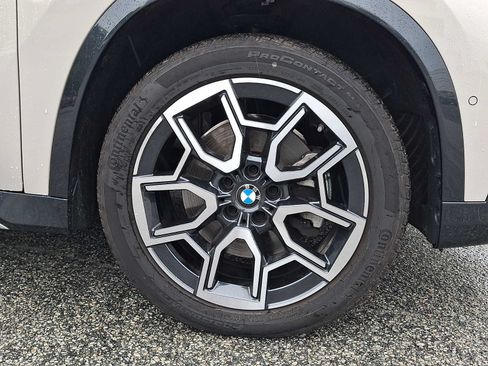 Used 2026 BMW X1 xDrive28i AWD/4WD image 8