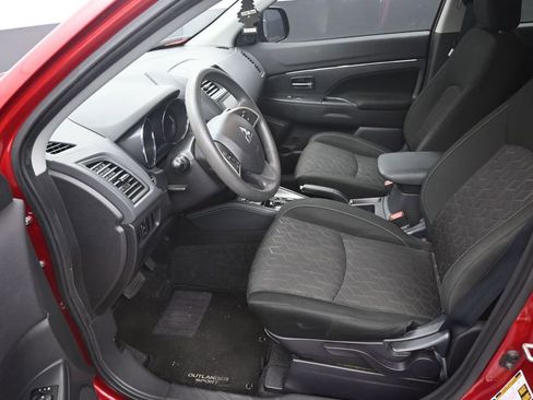 Used 2022 Mitsubishi Outlander Sport ES AWD/4WD image 10