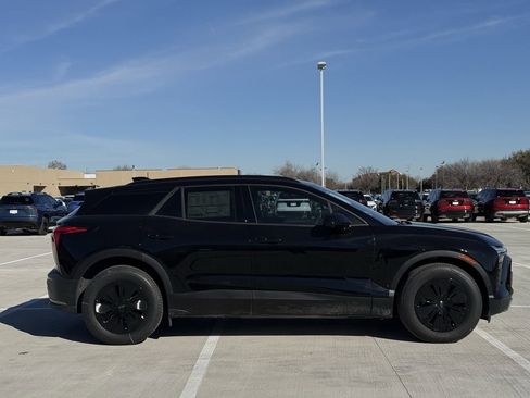 New 2026 Chevrolet Blazer EV LT w/ Super Cruise Package FWD image 3