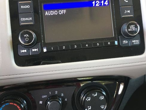 Used 2017 Honda HR-V LX image 26