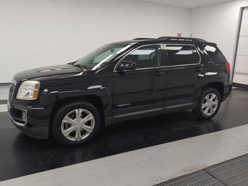 Used 2017 GMC Terrain SLE w/ Convenience Package AWD/4WD image 2