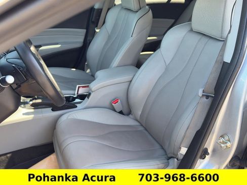 Used 2020 Acura ILX FWD image 29