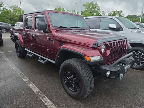 Used 2021 Jeep Gladiator Sport AWD/4WD image 1
