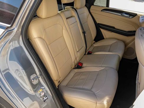 Used 2019 Mercedes-Benz GLE 43 AMG AMG GLE 43 image 37