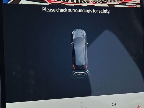 Used 2024 Ford Edge SEL w/ Convenience Package image 15