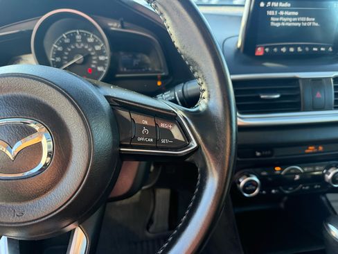 Used 2017 MAZDA MAZDA3 Touring w/ Popular Equipment Package image 18