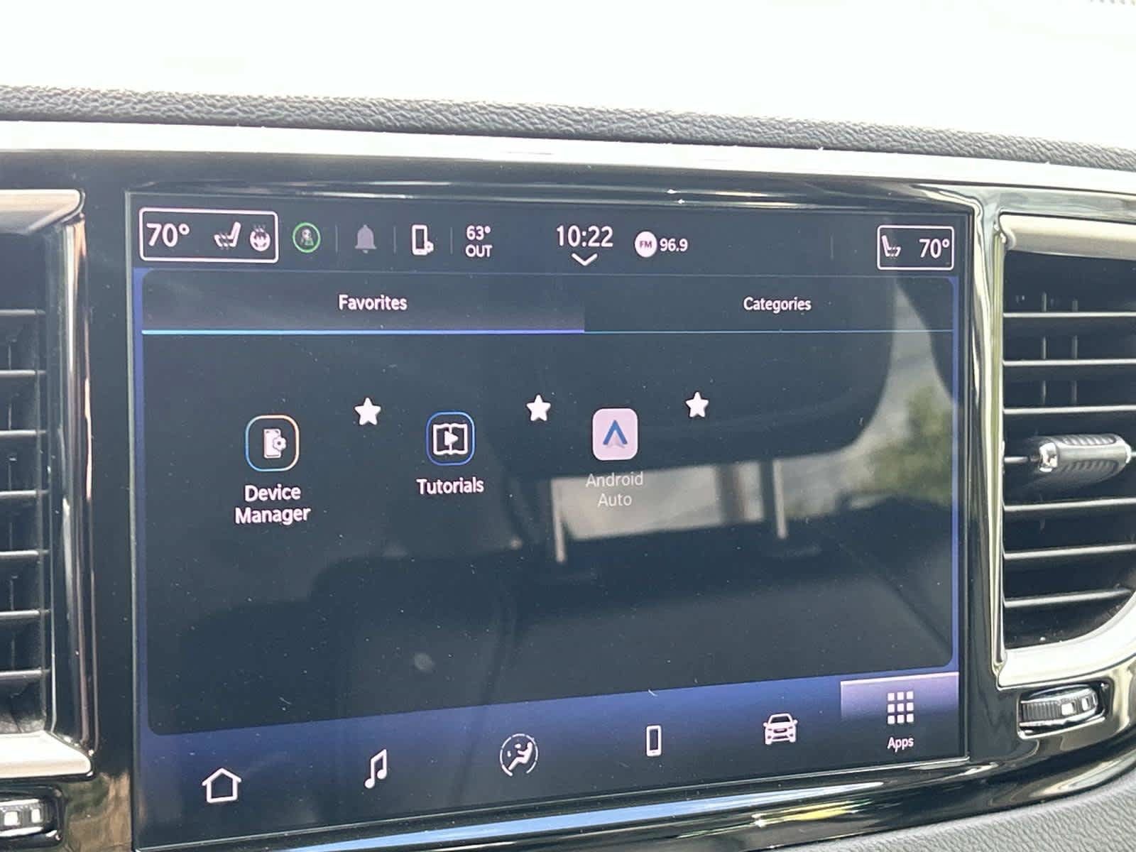 Used 2024 Chrysler Pacifica Touring-L FWD image 34