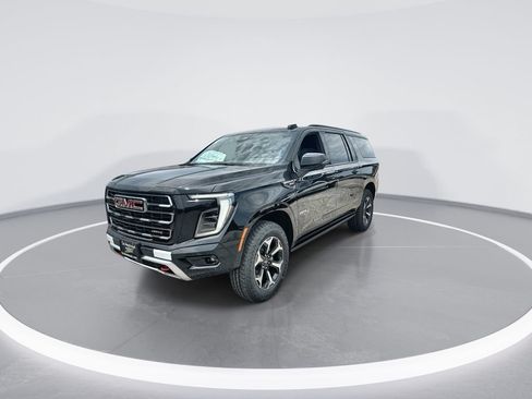 New 2026 GMC Yukon XL AT4 w/ AT4 Premium Plus Package AWD/4WD image 4