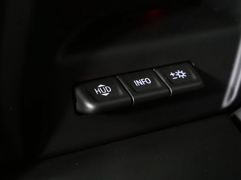 Used 2024 GMC Sierra 1500 AT4 w/ Technology Package AWD/4WD image 20
