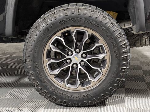 Used 2017 Chevrolet Colorado ZR2 AWD/4WD image 27