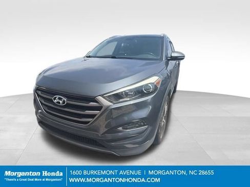 Used 2016 Hyundai Tucson Sport FWD image 2