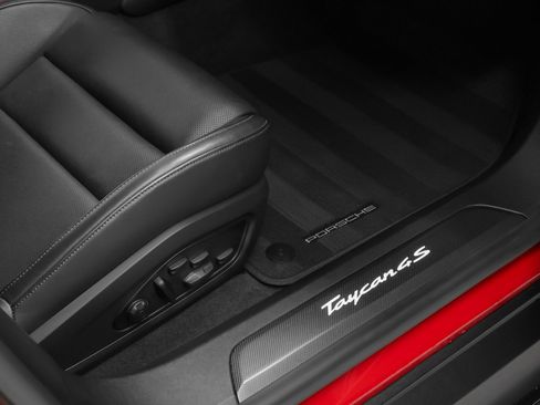 Certified 2023 Porsche Taycan 4S image 24