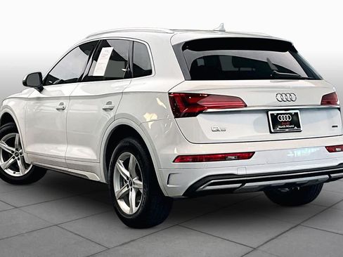 Used 2023 Audi Q5 2.0T Premium w/ Convenience Package AWD/4WD image 22