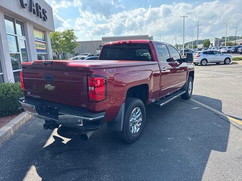 Used 2018 Chevrolet Silverado 2500 LTZ w/ Duramax Plus Package AWD/4WD image 7