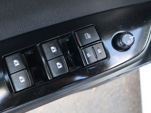 Used 2016 Toyota Prius Two FWD image 27