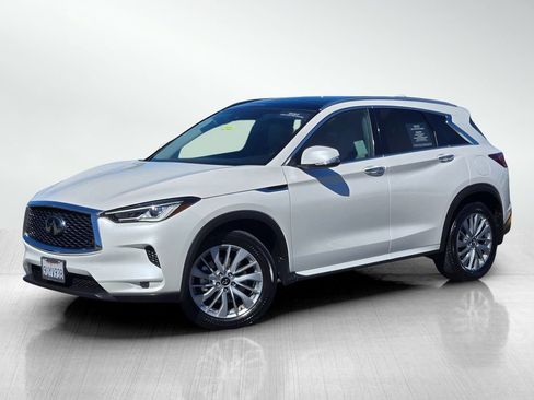 Certified 2025 INFINITI QX50 Luxe AWD/4WD image 6