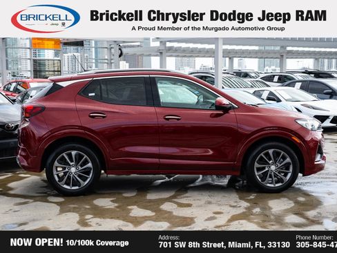 Used 2022 Buick Encore GX Essence w/ Advanced Technology Package image 4