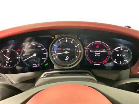 Certified 2024 Porsche 911 Carrera GTS image 19