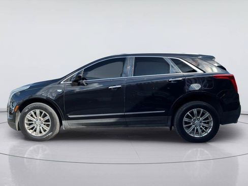 Used 2018 Cadillac XT5 Luxury w/ Driver Awareness Package FWD image 3