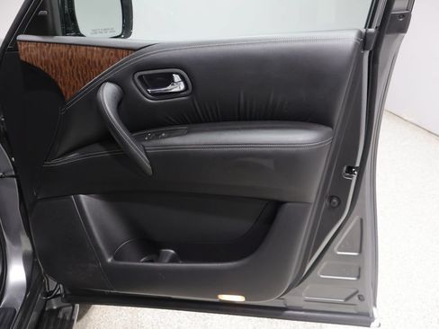 Used 2019 Nissan Armada Platinum w/ Captain's Chairs Package AWD/4WD image 23