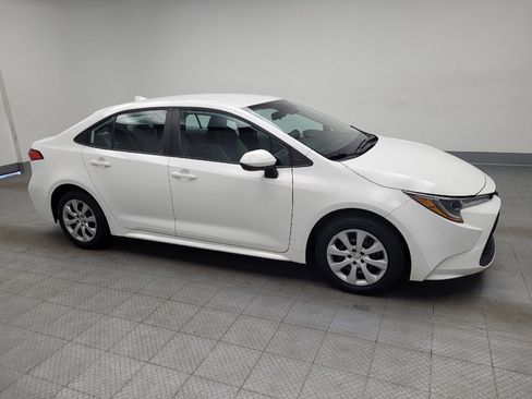 Used 2022 Toyota Corolla LE FWD image 11