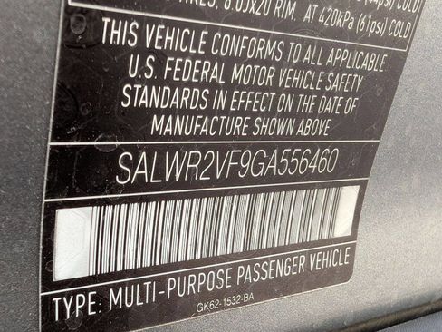 Used 2016 Land Rover Range Rover Sport HSE image 14