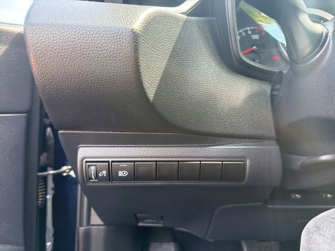 Certified 2022 Toyota Corolla SE w/ SE Premium Package FWD image 22
