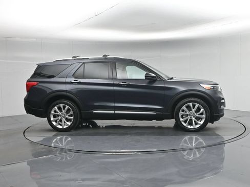 Certified 2023 Ford Explorer Platinum AWD/4WD image 30