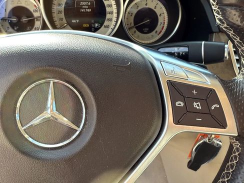 Used 2014 Mercedes-Benz E 350 4MATIC Sedan image 35