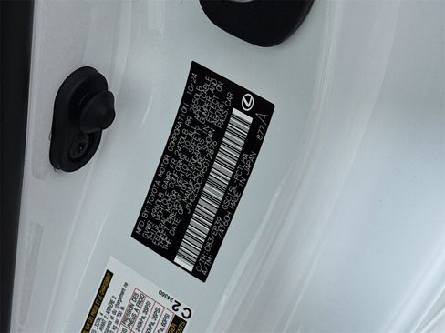 Used 2024 Lexus RC 350 F Sport image 22