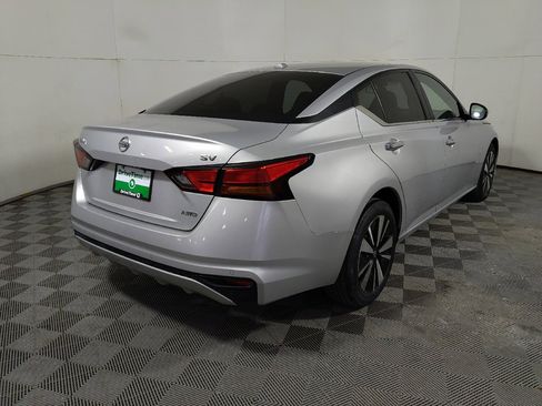 Used 2021 Nissan Altima 2.5 SV image 9