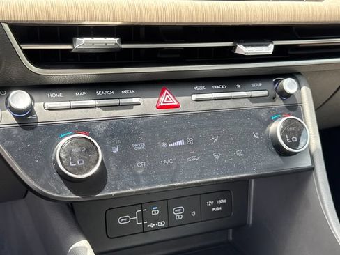 Used 2025 Hyundai Sonata SEL FWD image 22