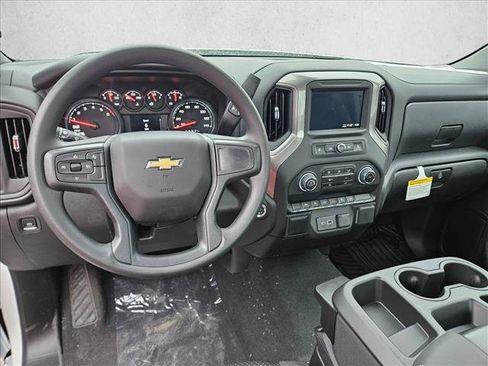 New 2026 Chevrolet Silverado 1500 W/T image 13